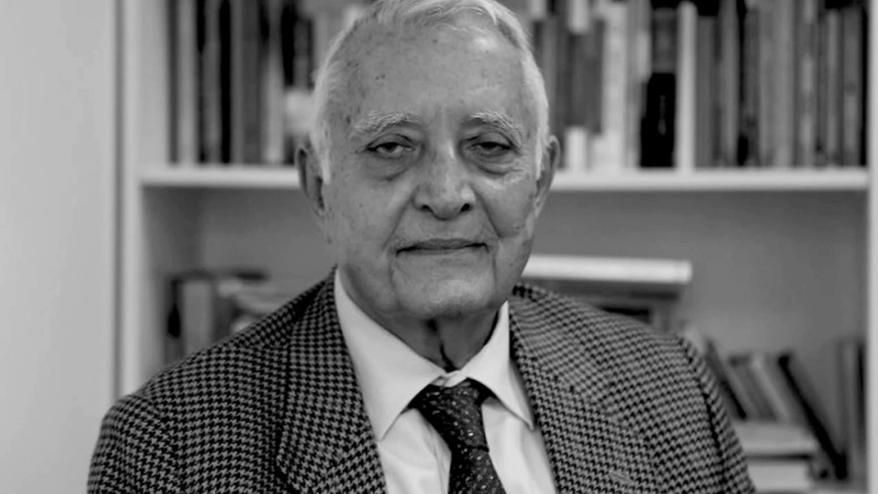 Prof. Dr. Ergun Özbudun, ölümünün birinci yılında anıldı
